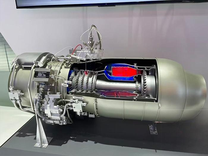 Small ducted turbofan engine model